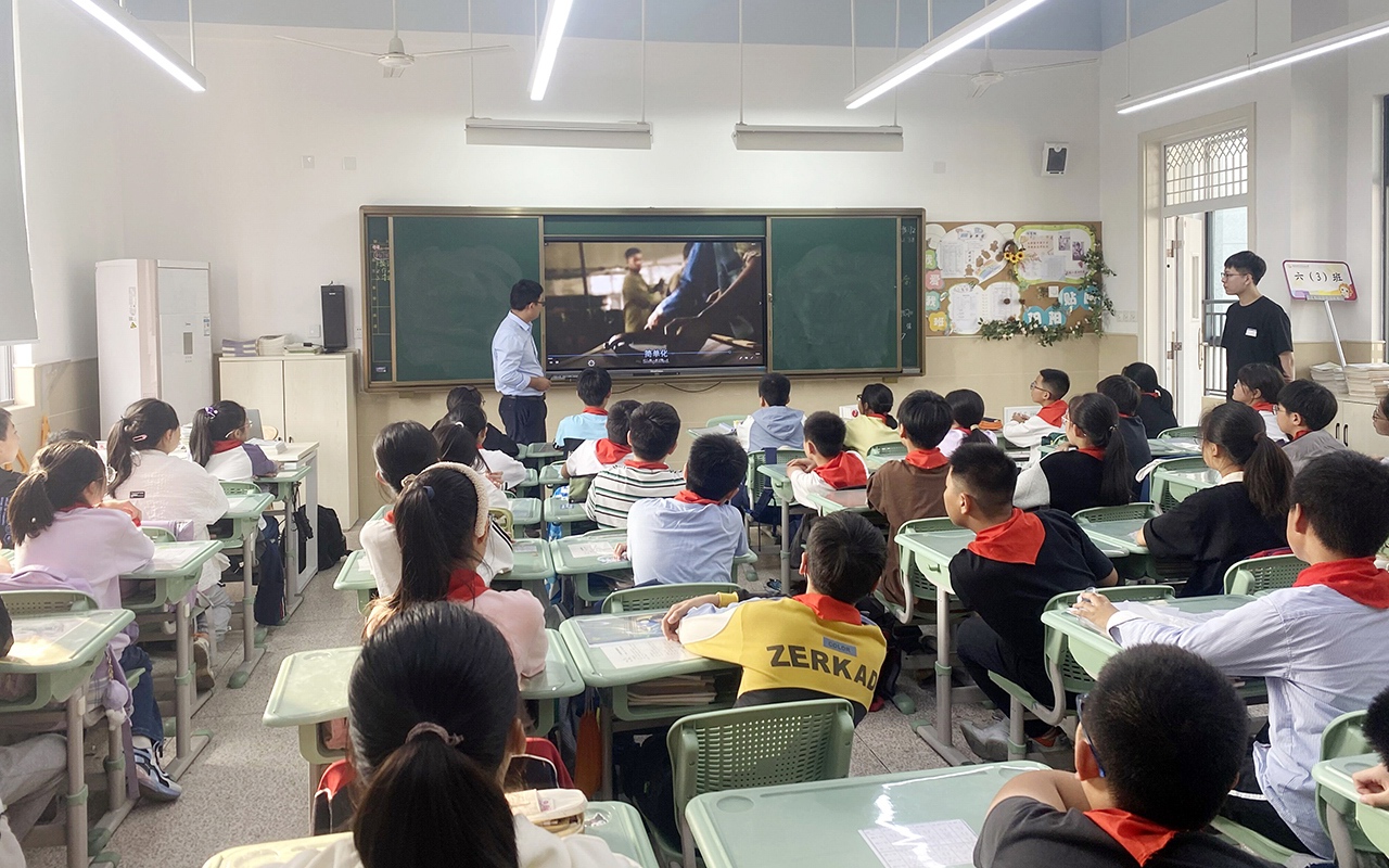 蘇州前迅工業(yè)機(jī)器人應(yīng)用科普進(jìn)校園活動