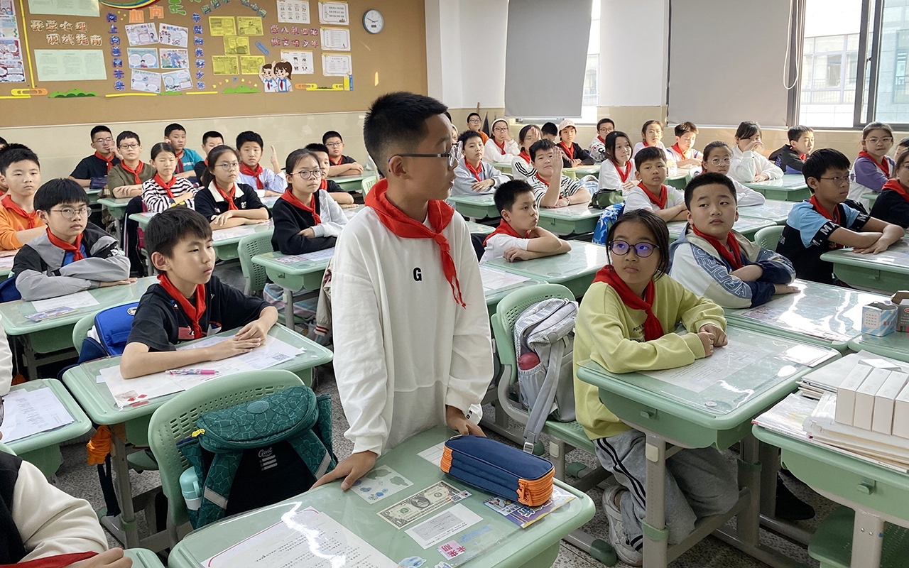 蘇州前迅工業(yè)機(jī)器人應(yīng)用科普進(jìn)校園活動