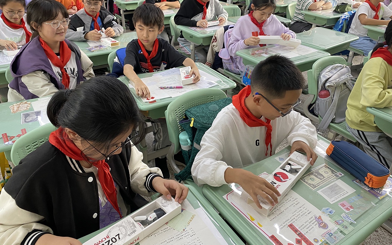 蘇州前迅工業(yè)機(jī)器人應(yīng)用科普進(jìn)校園活動