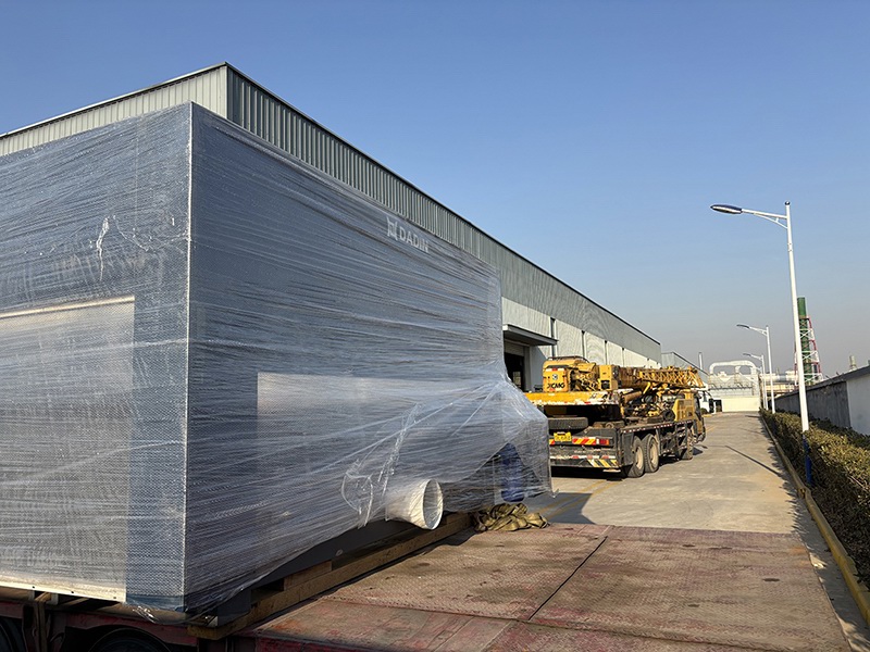 數(shù)控激光機(jī)-04